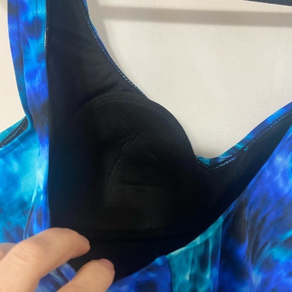 Aqua Green full coverage one piece swimsuit - Picture 2 of 7